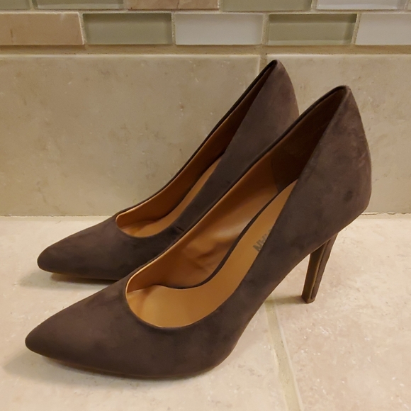 Cosmopolitan Shoes - Cosmopolitan High Heels
